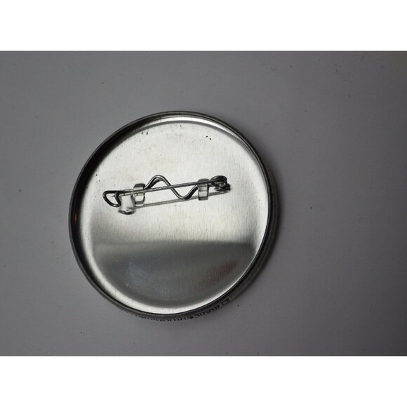 Addicted To Oxygen Pinback Button 2 Inches - Picture 3 of 4